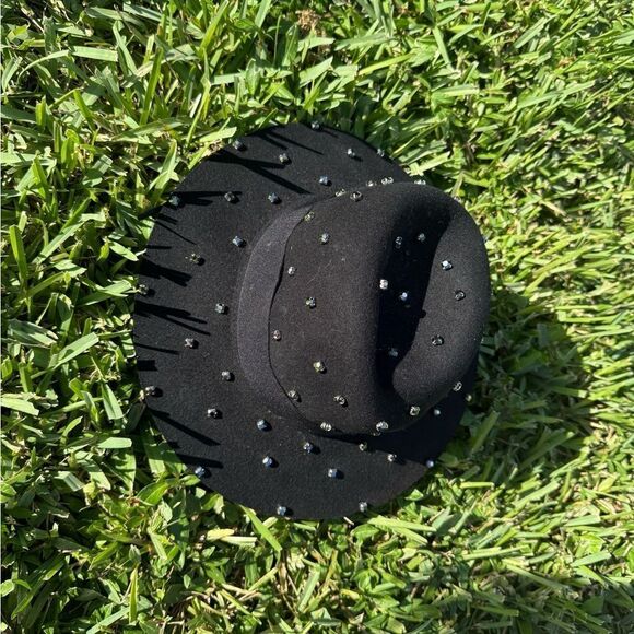 Black Studded Women\'s Hat - Woll Hat Black Rhinestones BRAND NEW main image 4